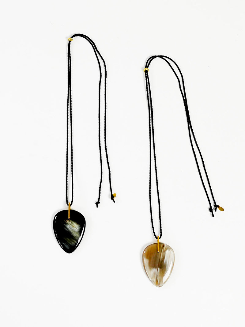 550268 buffalo horn code necklace